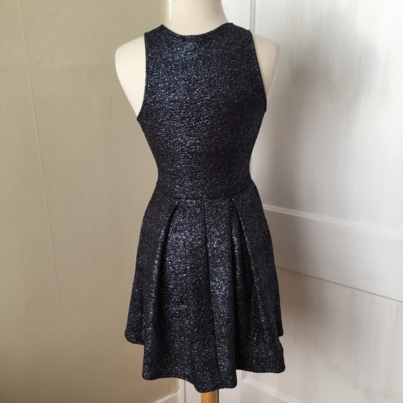 Sparkly knit skater-style dress - Picture 2 of 5